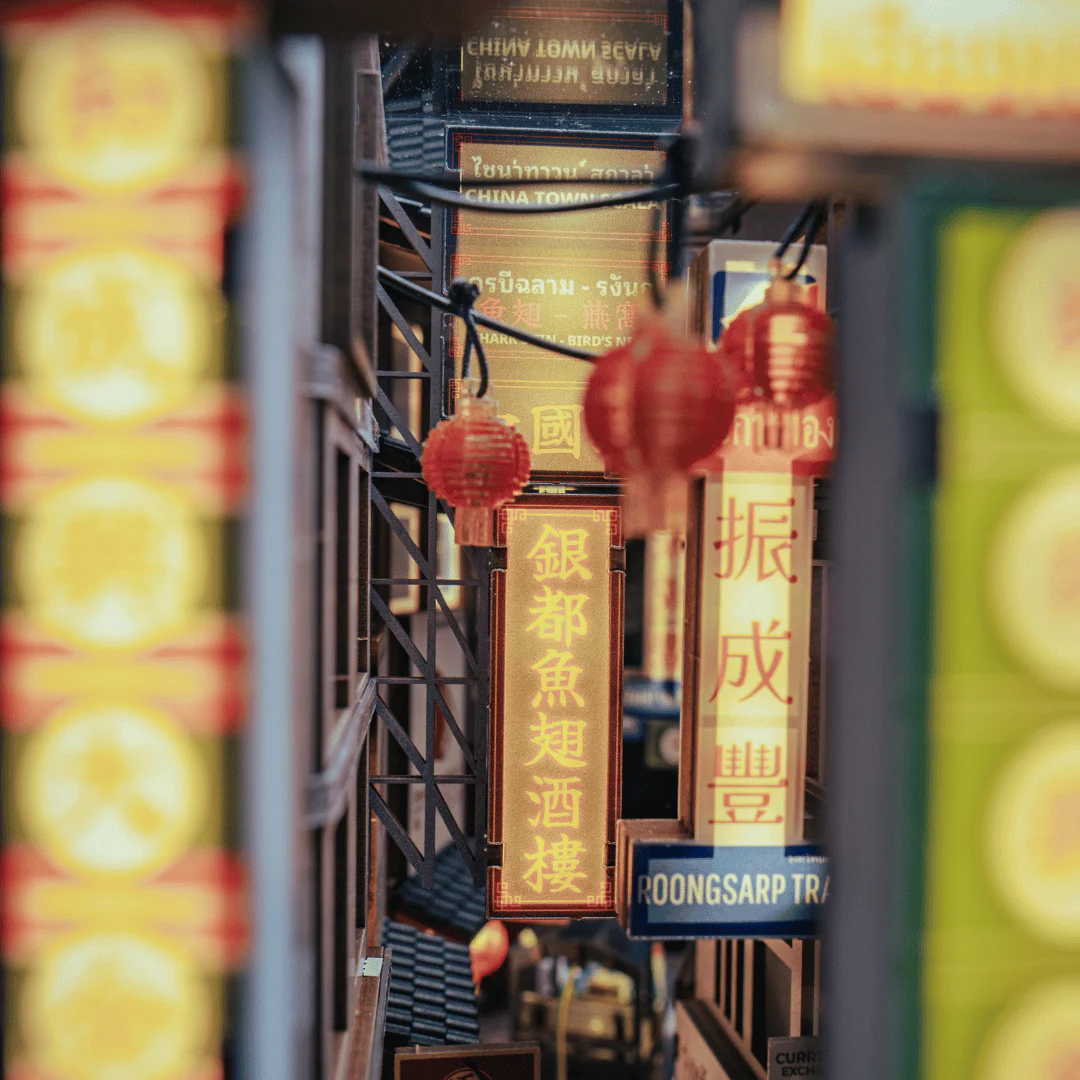 Bangkok Yaowarat Book Nook Kit | Exclusive Release - Image 5