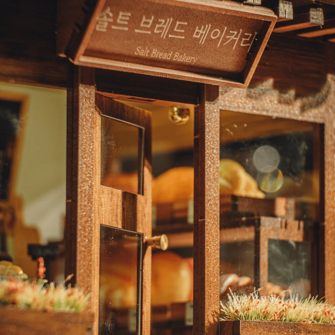 Ikseon-dong Hanok Bakery Miniature House Kit - Image 6